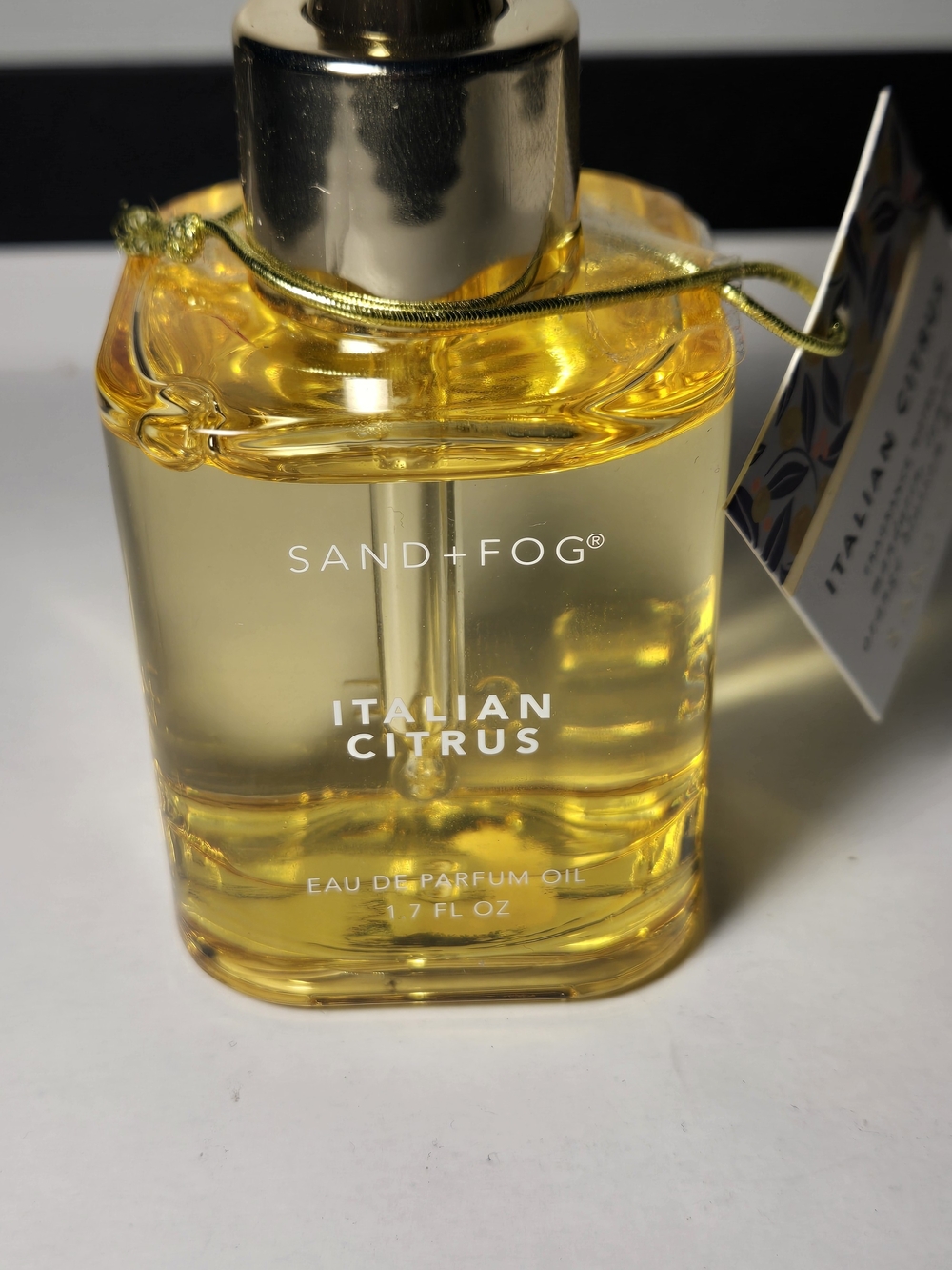 SAND+FOG Italian Citrus Body & Fragrance Oil — Yellow